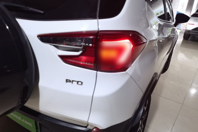 Used BYD Yuan Pro 2023 401KM Luxury Version
