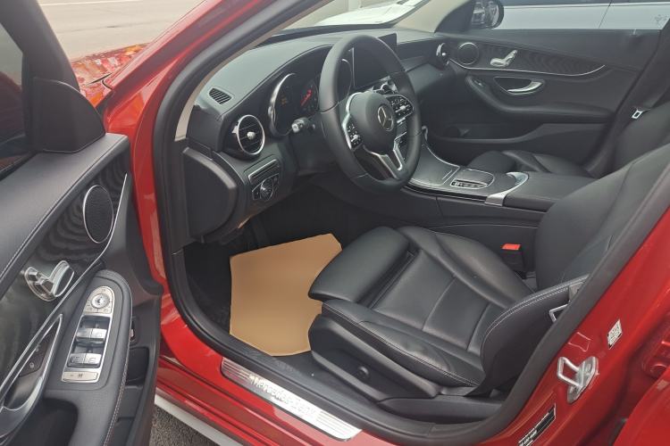 Used Mercedes-Benz C-Class 2019 C 180 L Fashion Edition Sport Version Driver Seat