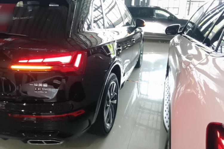 Used Audi Q5L 2023 40T Luxury Dynamic Model

