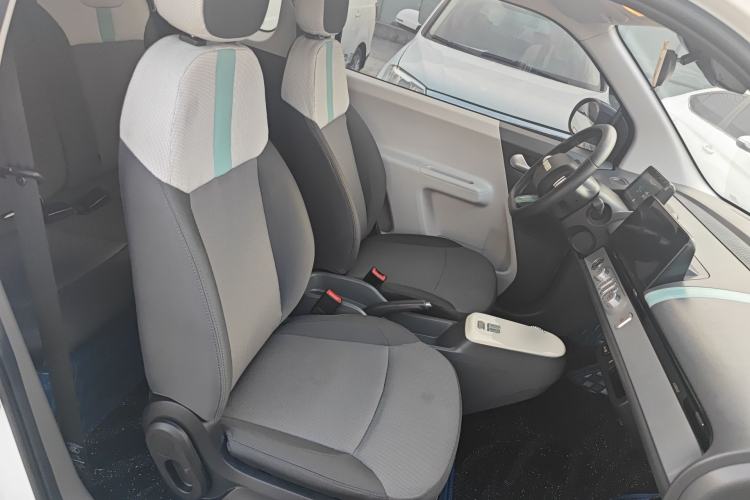 Used CHANGAN NEVO Lumin 2025 205 km Xiangqin Version
