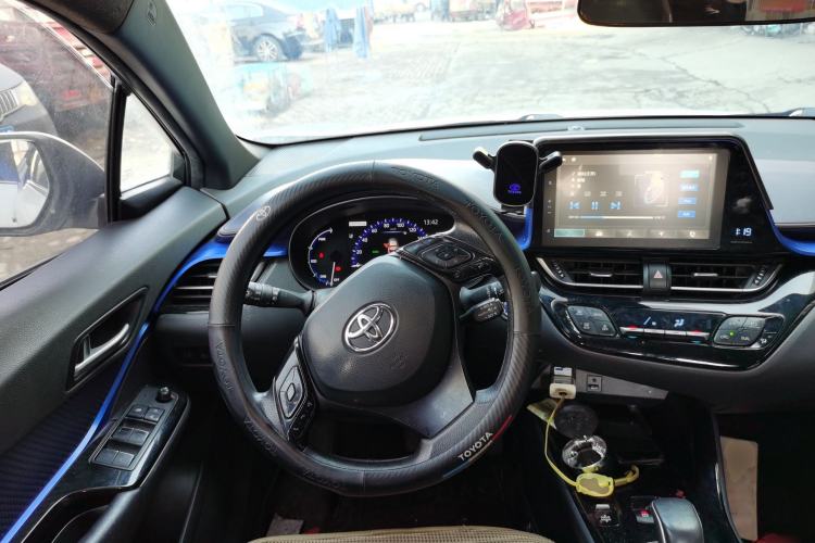 Used Toyota C-HR EV 2020 Luxury Sunroof Edition