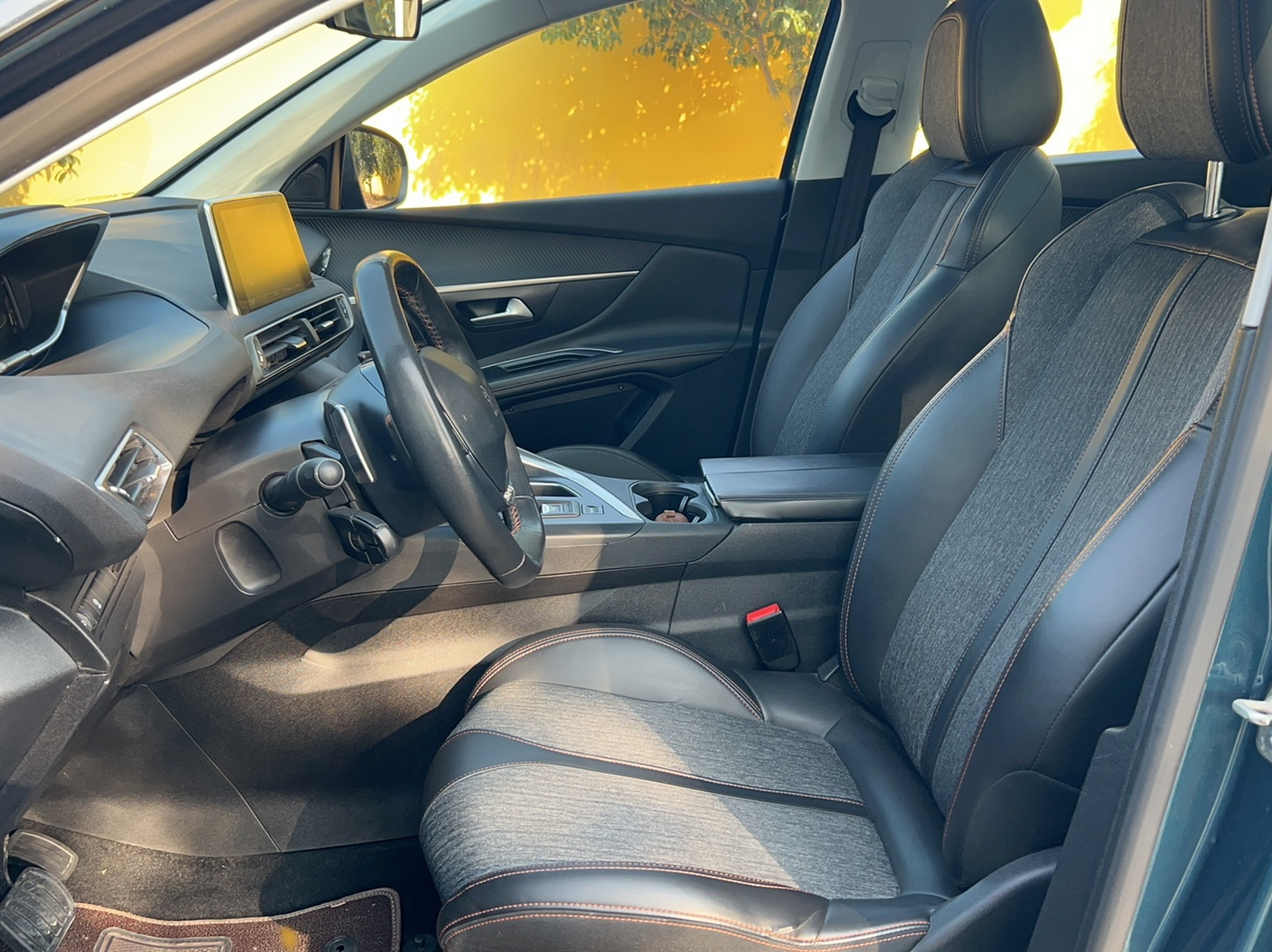 Avant de la voiture