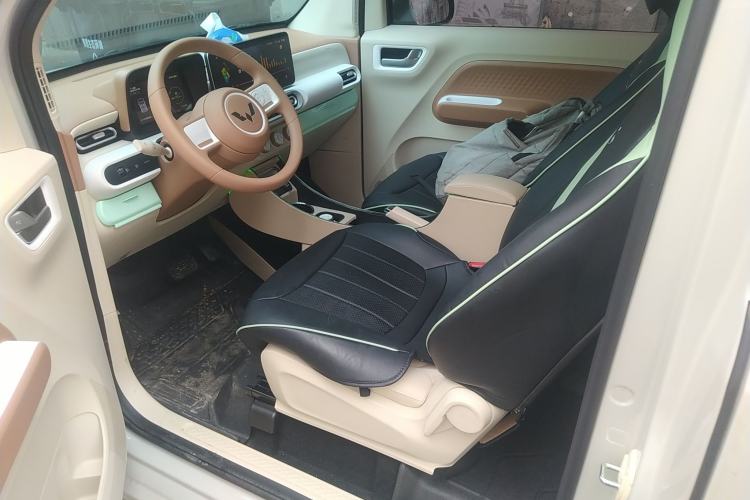 Used Wuling Hongguang MINIEV 2024 3rd Generation 215km Youth Edition Driver Seat