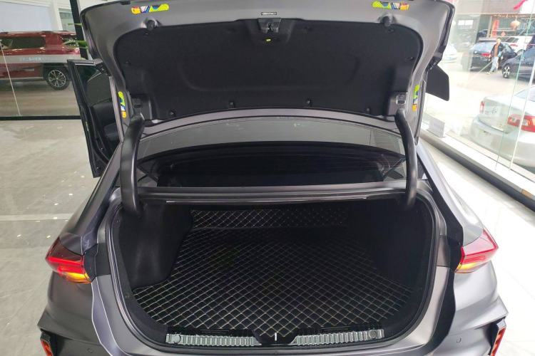 Used GAC Trumpchi EMPOW 2023 400T Automatic R MAX