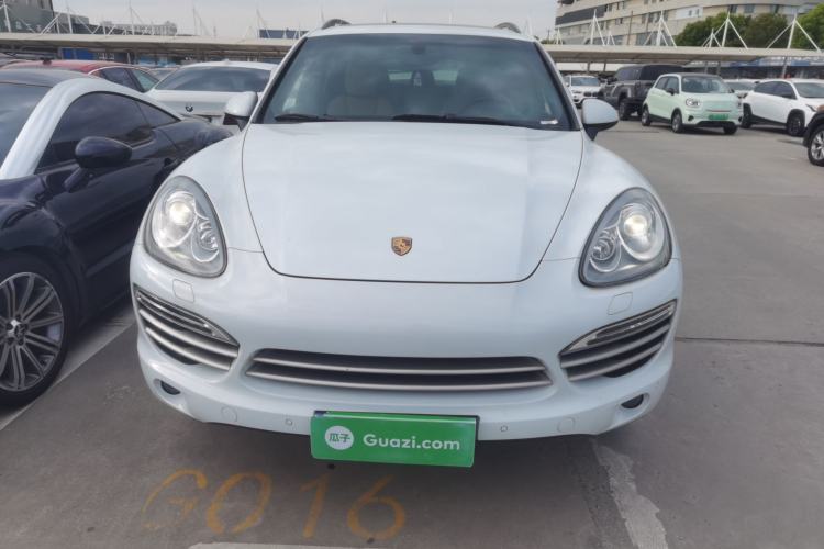 Used Porsche Cayenne 2014 Cayenne Platinum Edition 3.0T
