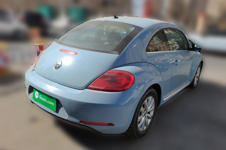Used Volkswagen Beetle 2015 180TSI model
