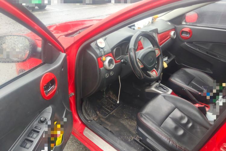 Used Oley 2012 Sedan 1.5L Automatic Luxury Model Driver Seat