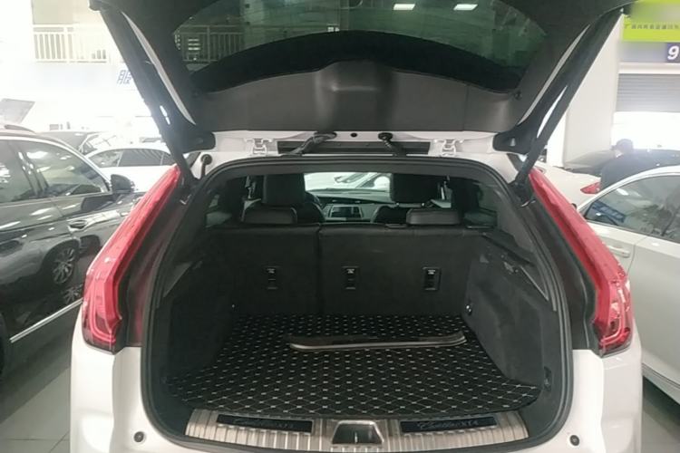 Used Cadillac XT4 2021 28T Two-Wheel Drive Leading Version
