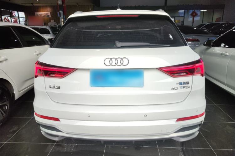 Used Audi Q3 2022 40 TFSI Fashion Dynamic Model
