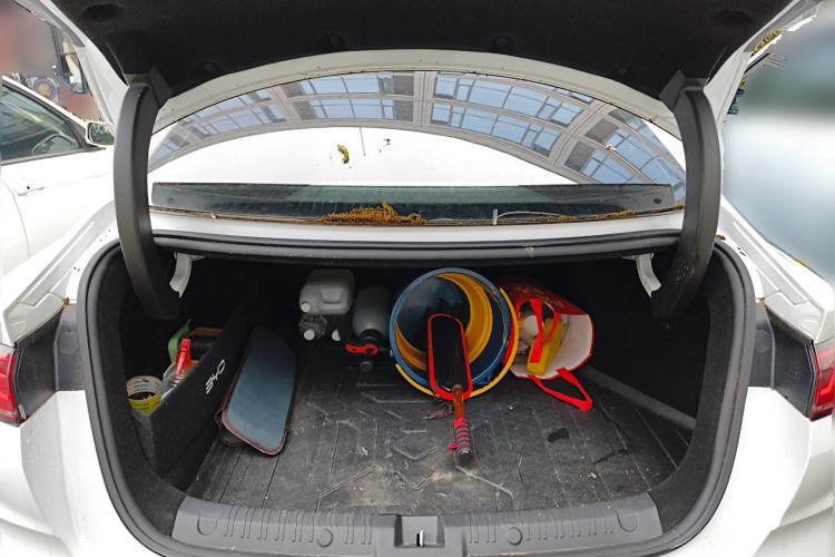 Used BYD Qin L 2024 DM-i 120KM Leading Model Trunk