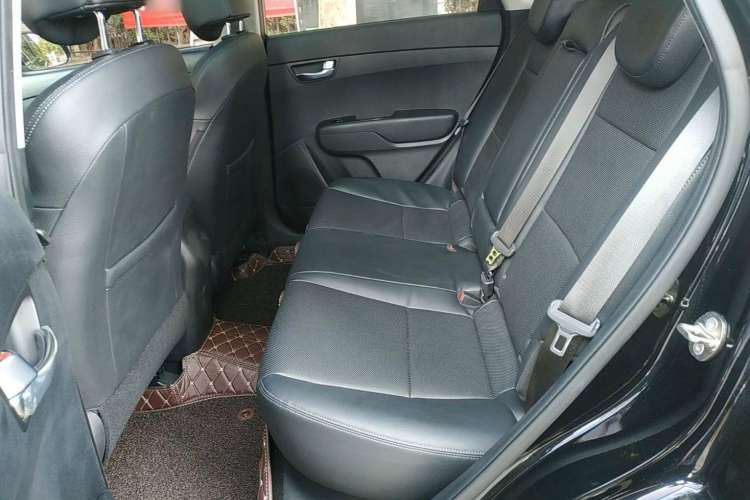 Used Kia KX3 2015 1.6L Automatic Two-Wheel Drive DLX
