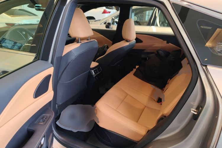 Used Lexus RX 2023 350h Four-Wheel Drive Enjoyment Version Left Rear Seat