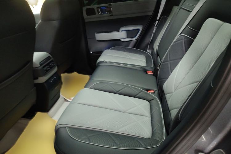 Used Formula Leopard Leopard 5 2025 TianShen Intelligent Driving Ultra Edition
