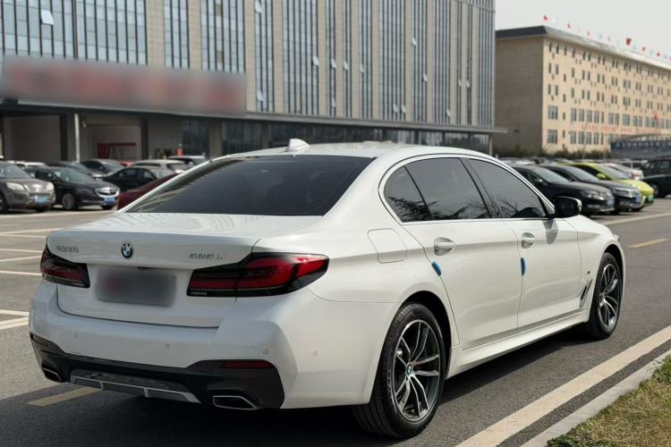 Used BMW 5 Series 2022 Restyled 525Li M Sport Package Exterior 5