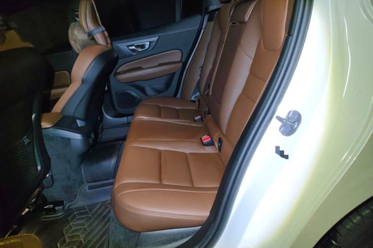 Used Volvo S60 2026 Model B4 Zhiyuan Luxury Edition Left Rear Seat