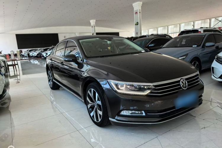 Used Volkswagen Magotan 2017 380TSI DSG Prestige Edition