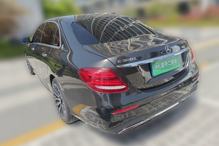 Used Mercedes-Benz E-Class 2018 Facelift E 200 L Sport 4MATIC
