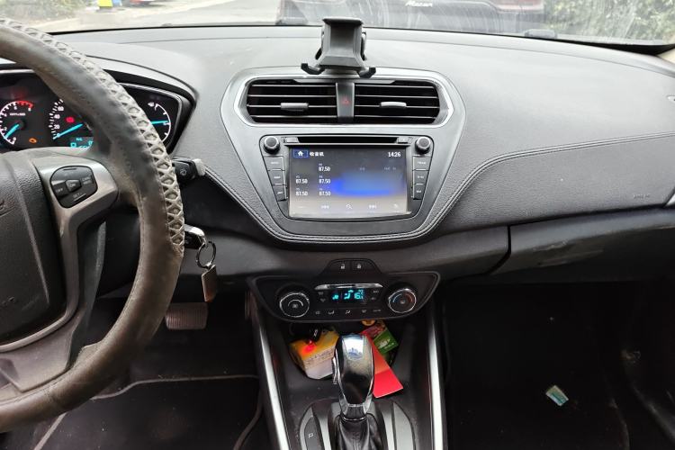 Used Ford Escort 2015 1.5L Automatic Fashion Model