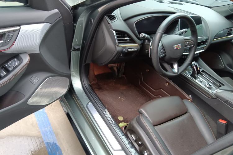 Used Cadillac CT5 2023 28T Platinum Edition