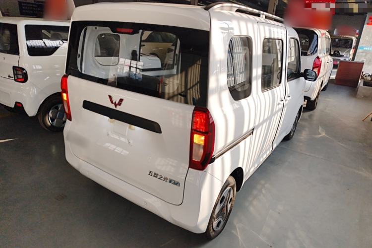Used Wuling Zhiguang New Energy 2025 Model 305km Ambitious Edition