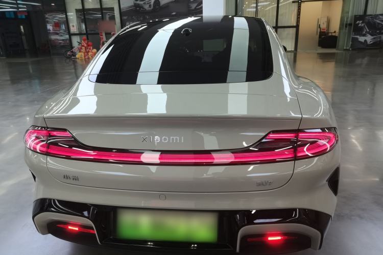 Used Xiaomi Auto SU7 2024 Rear-Drive Ultra-Long Range Advanced Pro-Level Intelligent Driving Version
