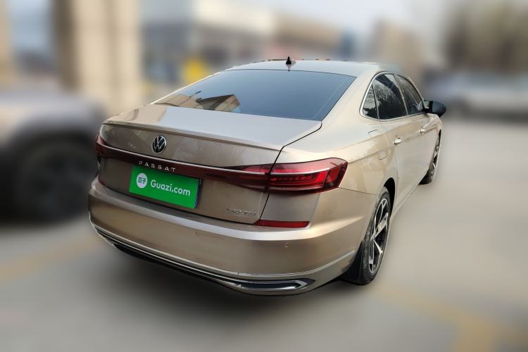 Used Volkswagen Passat 2023 330TSI Starry Elite Edition