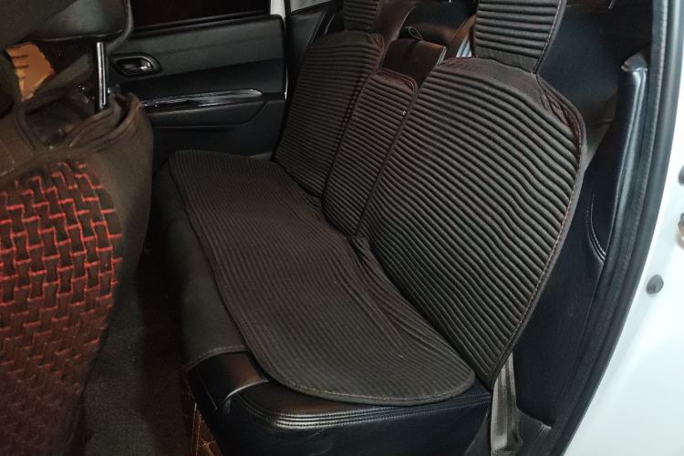 Used Peugeot 3008 2015 2.0L Automatic Classic Edition
