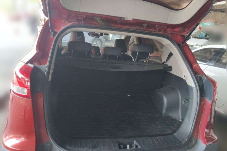 Used JAC Group Refine S3 2017 1.5L Manual Luxury Smart Model Trunk