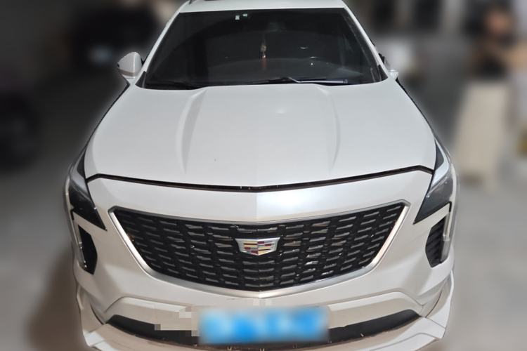 Used Cadillac XT4 2018 28T Two-Wheel-Drive Luxury Model