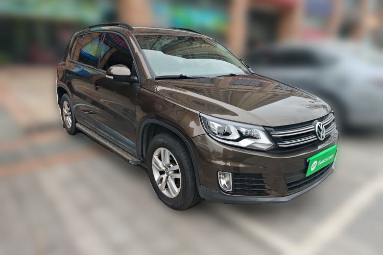 Used Volkswagen Tiguan 2015 1.8TSI Automatic Two-Wheel Drive Trend Edition Front Right 45 Deg