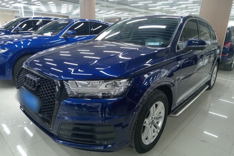 Used Audi Q7 2019 45 TFSI Comfort Model