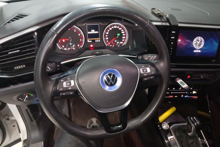 Used Volkswagen Tayron 2022 280TSI Two-Wheel Drive Luxury Smart Connectivity Version
