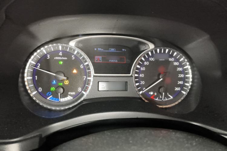 Used Infiniti QX60 2016 2.5 S/C Hybrid Two-Wheel-Drive Excellence Edition China V Standard
