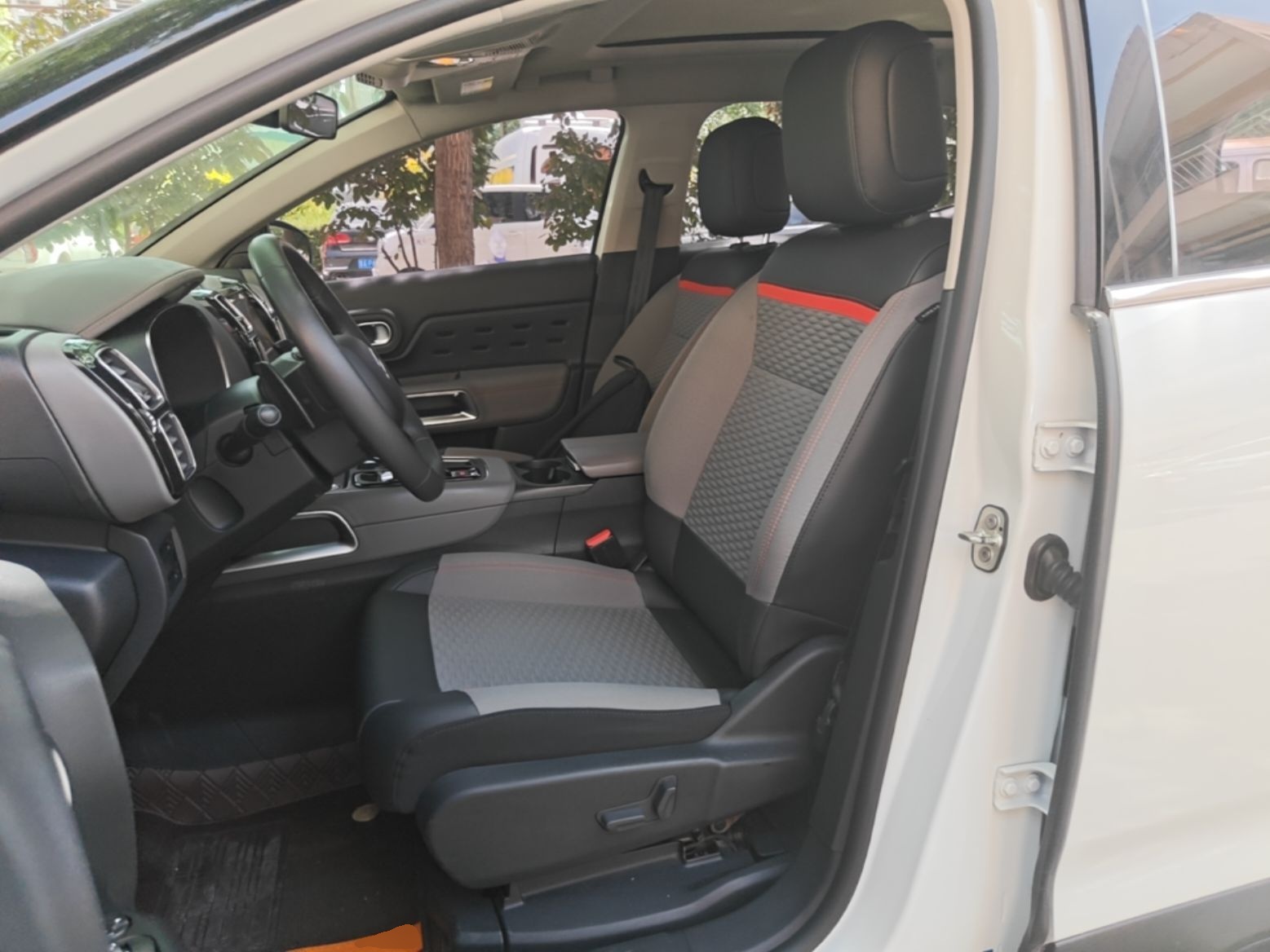 Avant de la voiture