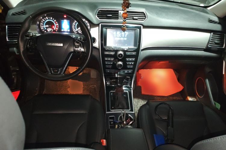 Used Haval H2 2016 Red-Label 1.5T Automatic Two-Wheel Drive Luxury Model