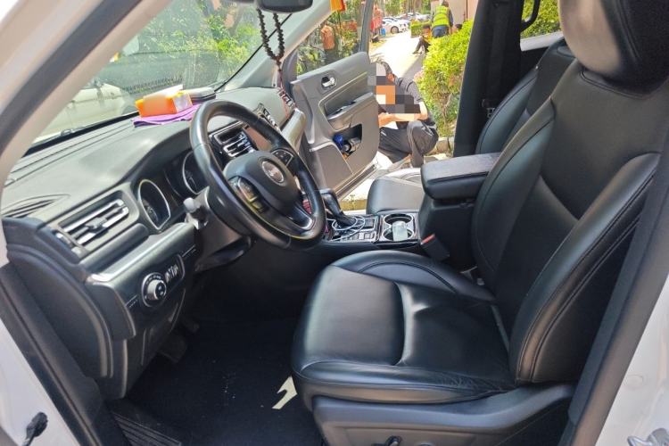 Used Jeep Grand Commander 2018 2.0T Four-Wheel Drive Premium Navigation Version China V
