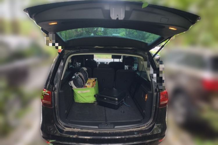 Used Volkswagen Sharan 2016 380TSI Comfort Edition 7-Seater Trunk