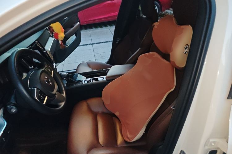 Used Volvo S60 2020 T4 Zhiyi Luxury Edition Left Front Seat