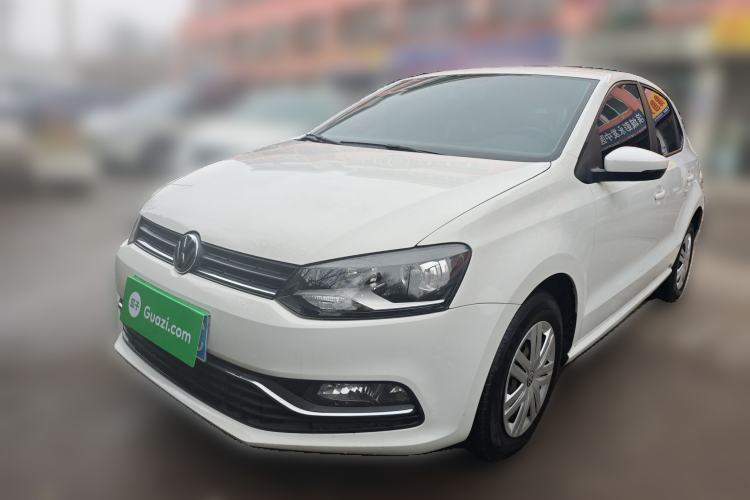Used Volkswagen Polo 2016 1.4L Manual Fashion Model
