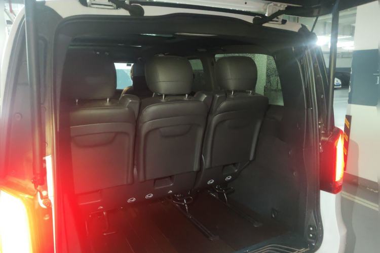 Used Mercedes-Benz V-Class 2018 V 260 AMG Sport Edition China V Emission Standard
