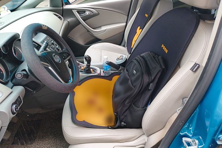 Used Buick GT 2012 XT 1.6L Manual Entry-Level Model