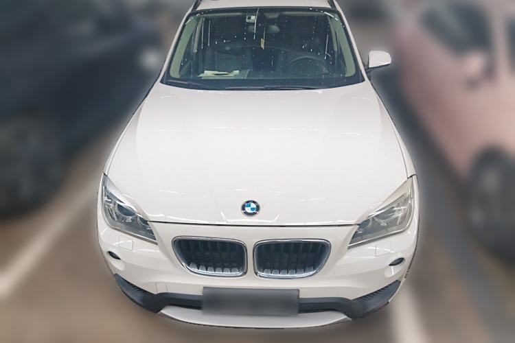 Used BMW X1 2012 sDrive18i Luxury Edition Front