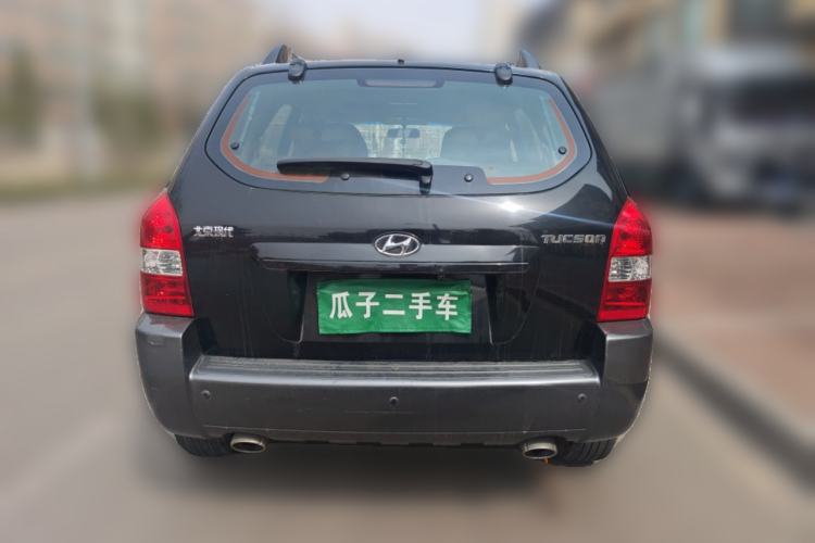 Used Hyundai Tucson 2009 2.0L Manual Two-Wheel Drive Fashion Edition
