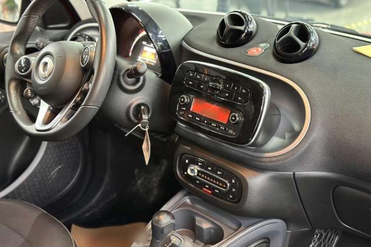 Used smart forfour 2018 1.0L 52kW Passion Edition