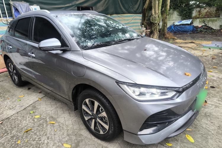 Used BYD e2 2023 Luxury Model Front Right 45 Deg