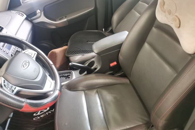 Used Chery Tiggo 3 2015 1.6L CVT ZhiShang Sport Edition
