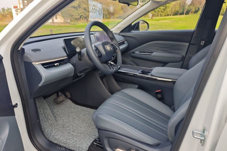 Used ARCFOX T1 2025 Model 425 PRO