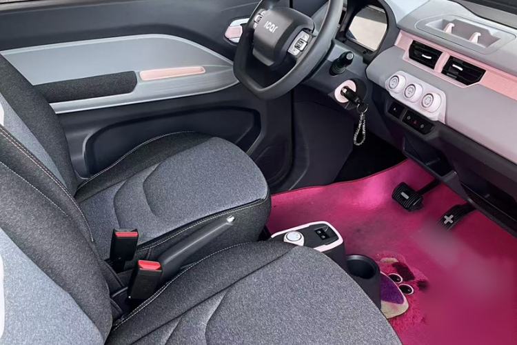 Used Chery New Energy QQ Ice Cream 2022 120km Conical Shape Lithium Iron Phosphate