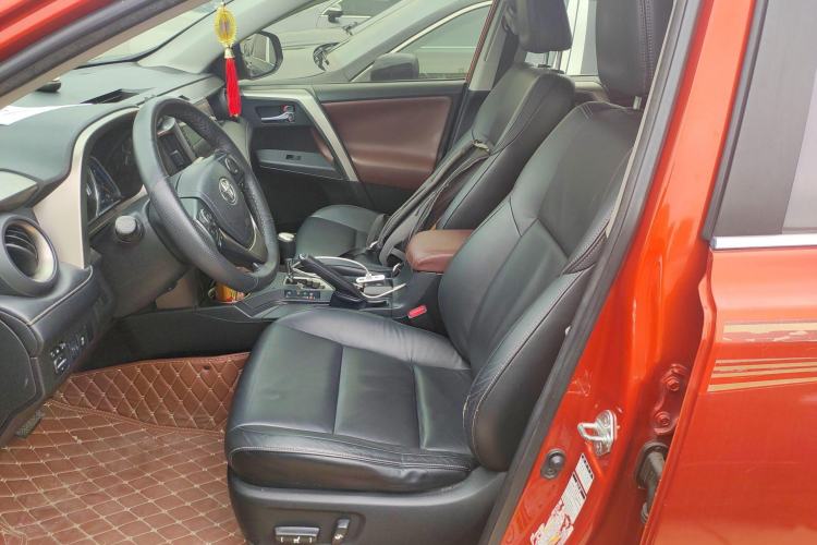 Used Toyota RAV4 2013 2.0L CVT Four-Wheel Drive New Edition
