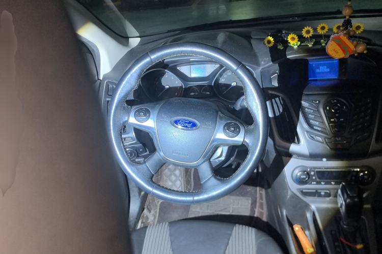 Used Ford Focus 2012 Hatchback 1.6L Automatic Fashion Edition